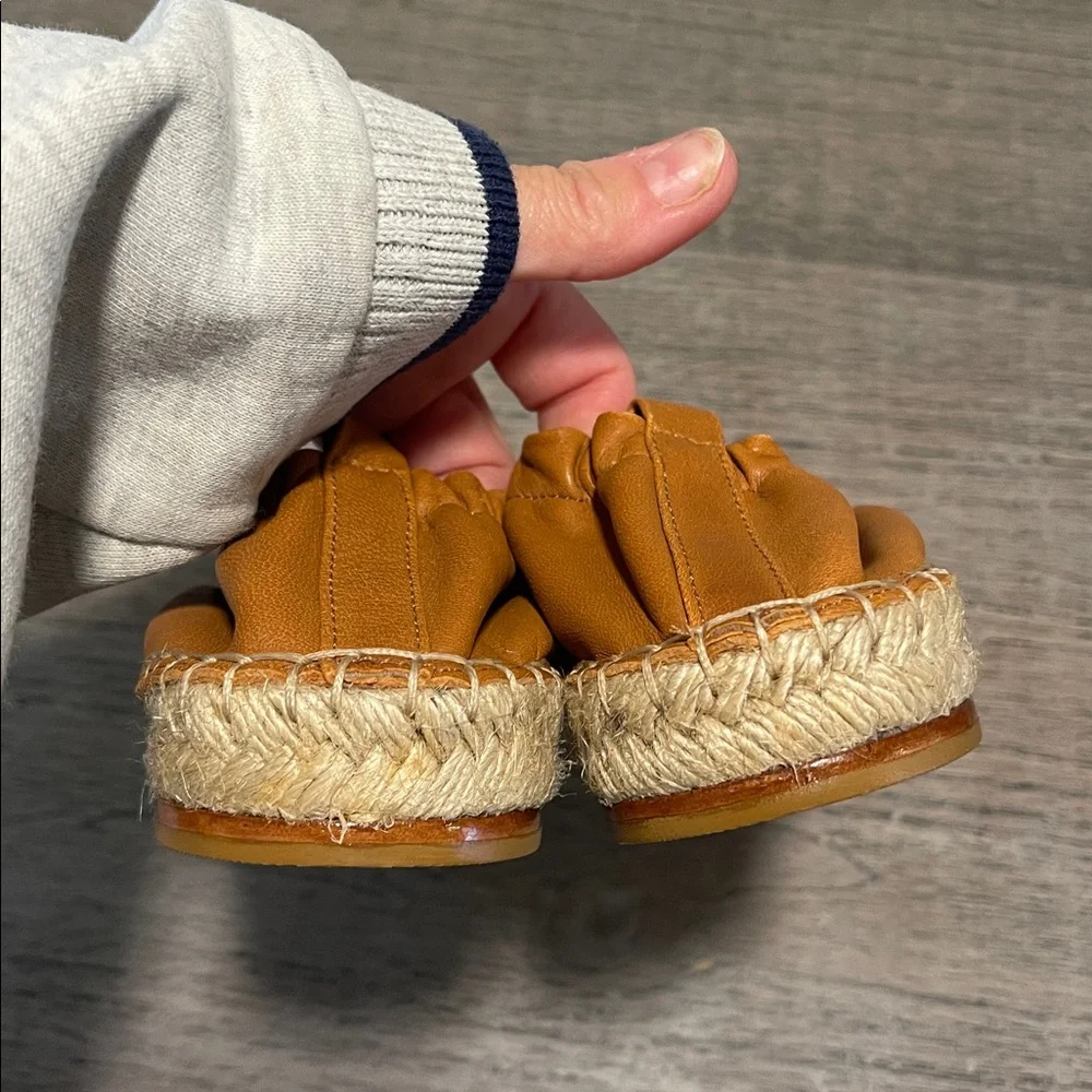 Saks Fifth Avenue Leather Espadrilles‎ 39 EU